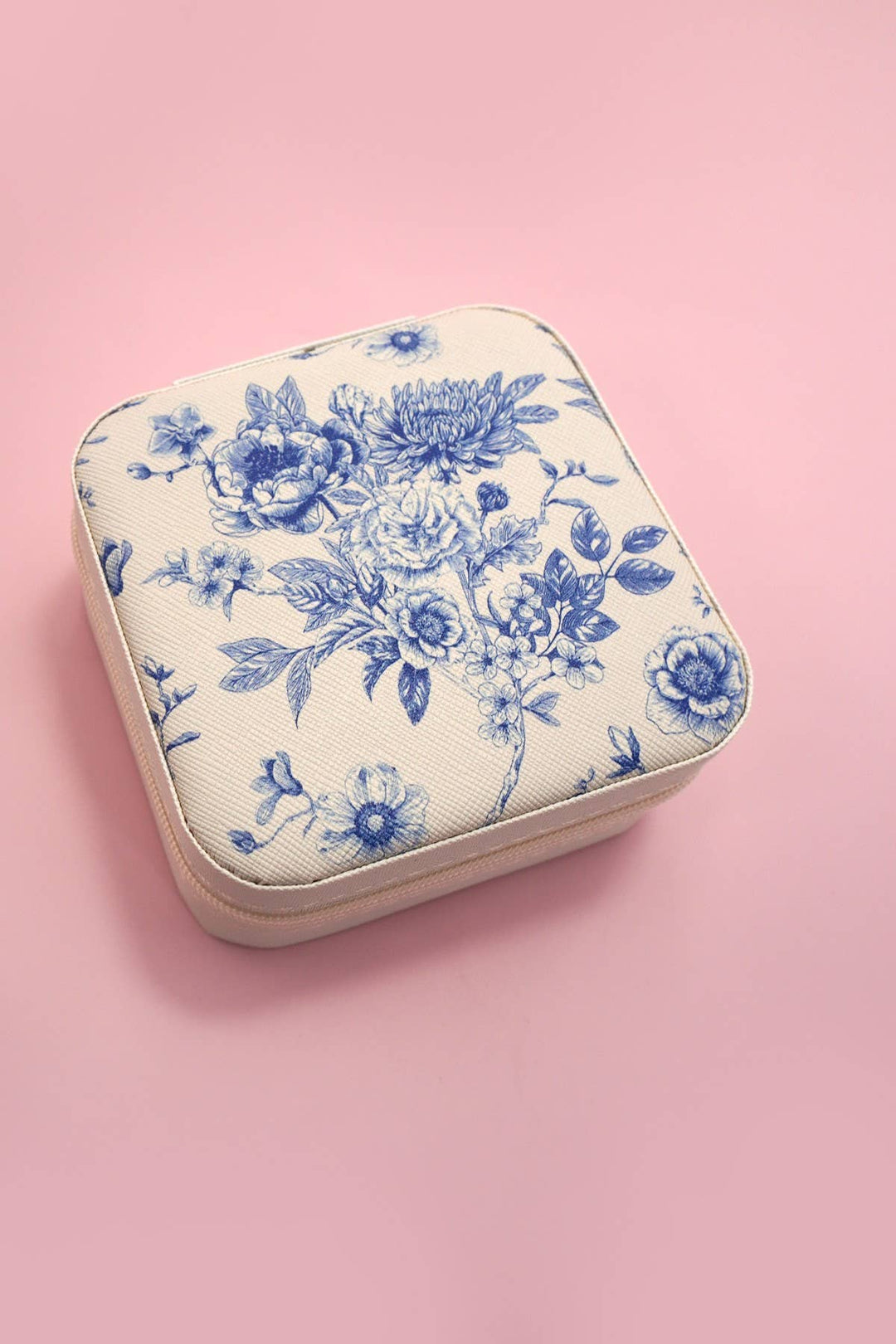JOSSLYN-DESIGNED JEWELRY ORGANIZER TRAVEL BOX CASE | 40P566