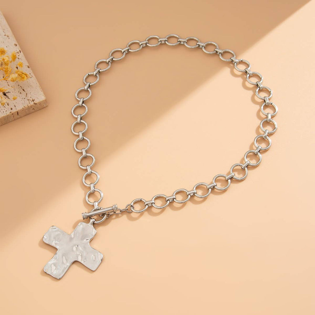JOSSLYN-NOTABLE HAMMERED CROSS FRONT TOGGLE NECKLACE | 40NK9474