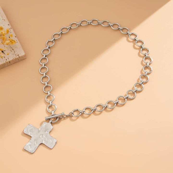 JOSSLYN-NOTABLE HAMMERED CROSS FRONT TOGGLE NECKLACE | 40NK9474