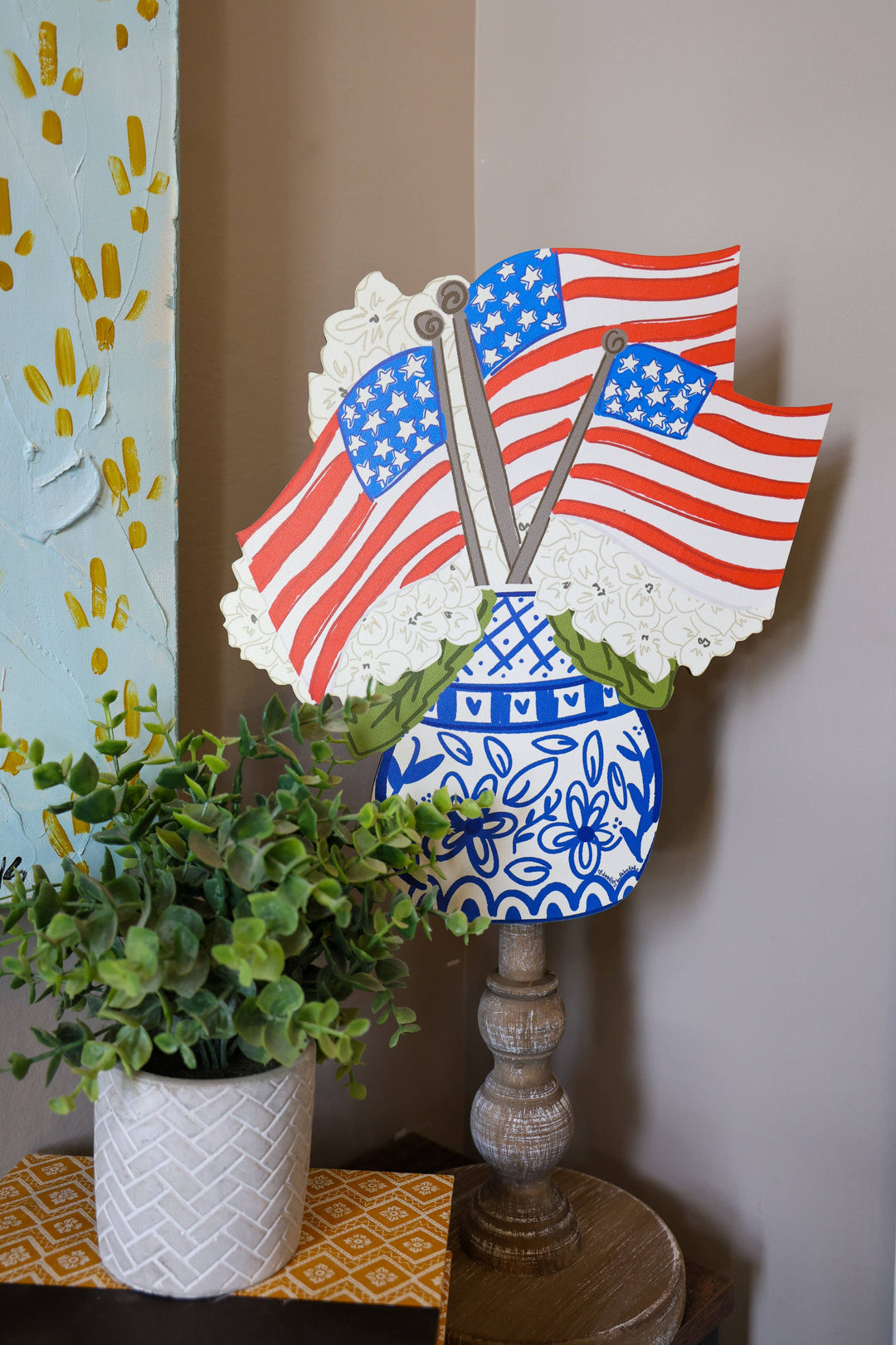 4th Flags Hydrangea Topper/Attachment: 12 inch Topper with peg (fits in the base)