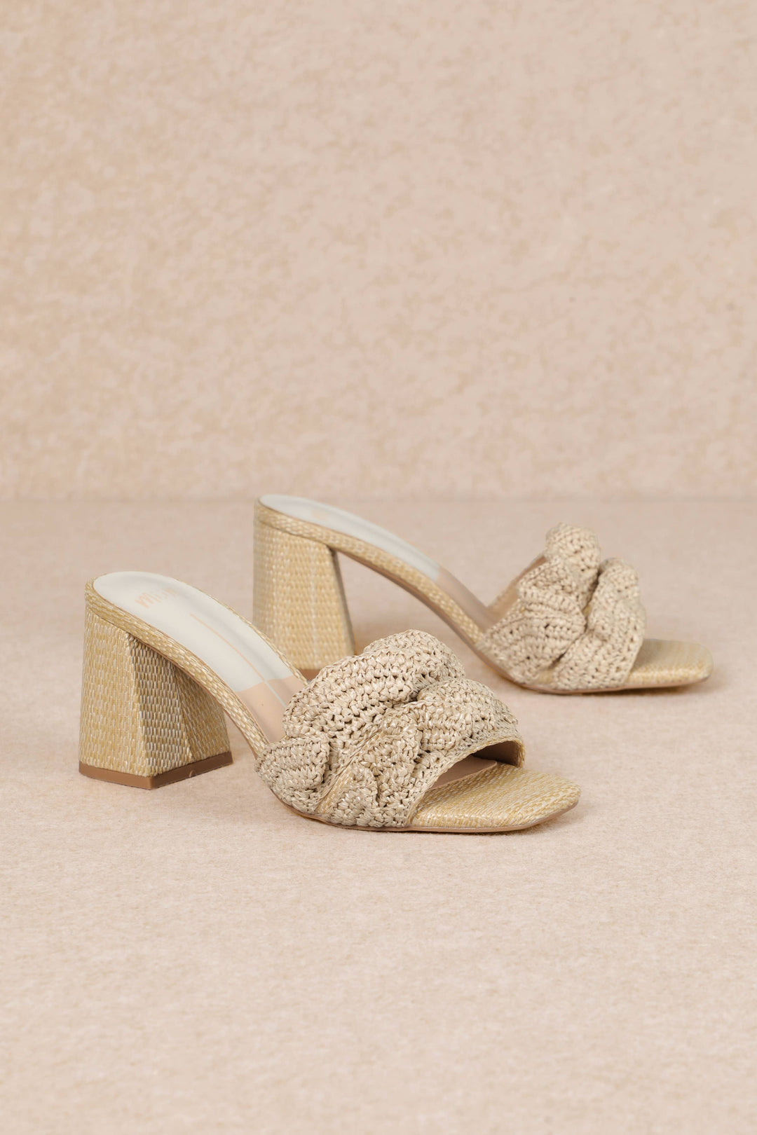 Mimi-KAI Sandals Natural Raffia