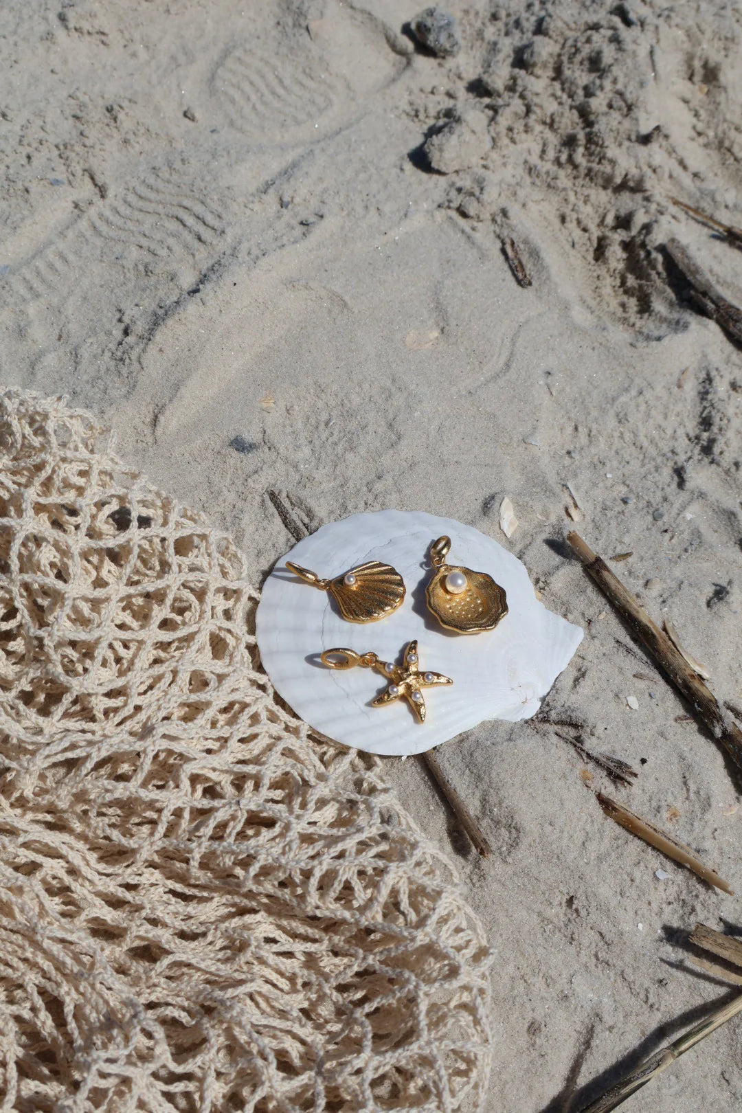 TJD Oyster Charm