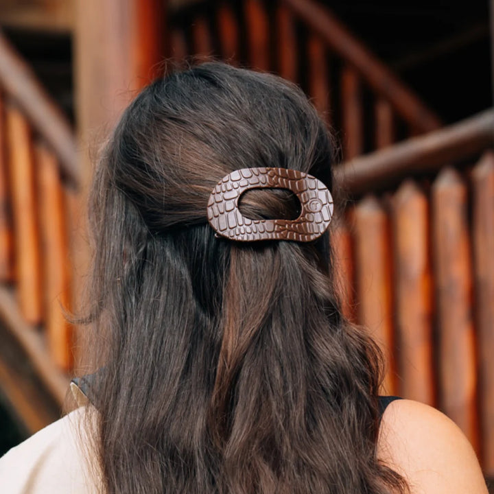 Teleties-Brown Crocodile Medium Flat Round Hair Clip-Medium