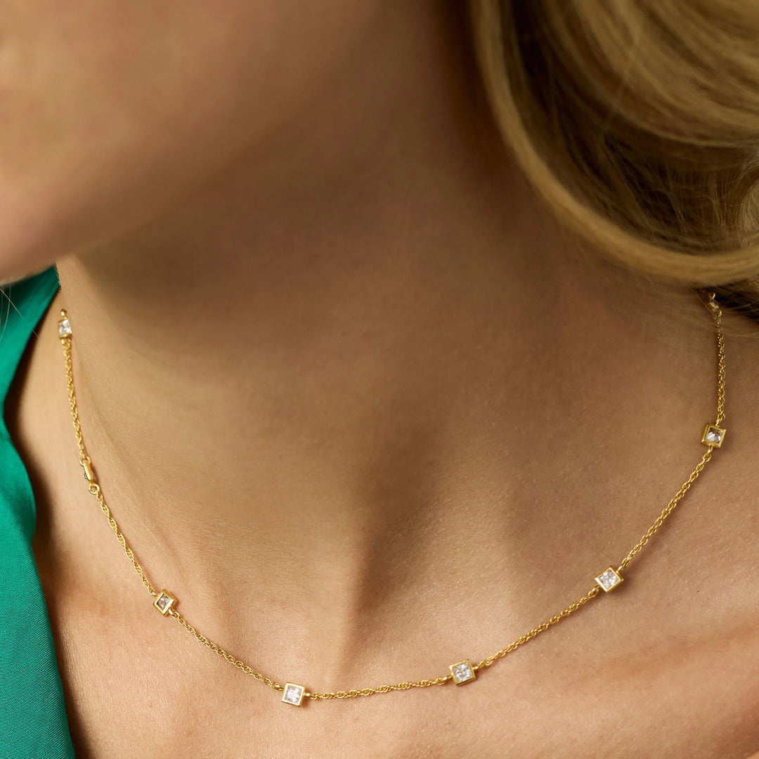 Julie Vos Jolie Delicate Station Necklace (LH)